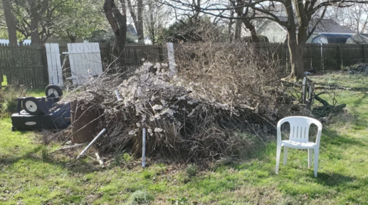 Yard Waste Junk Removal